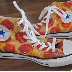 Converse Chuck Taylor Pizza Hi Tops. M5 W7. Fits 7.5 8 women.